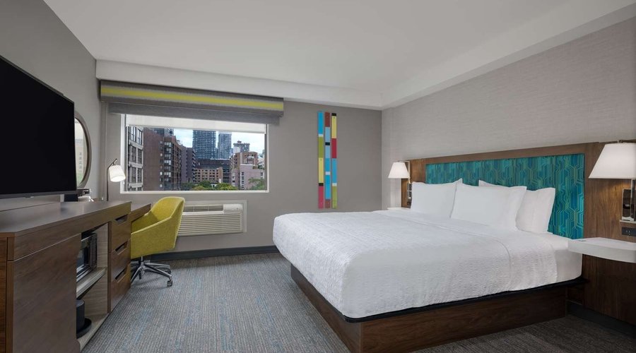 Guest room