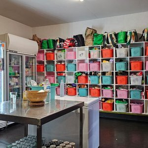 Kitchen storage