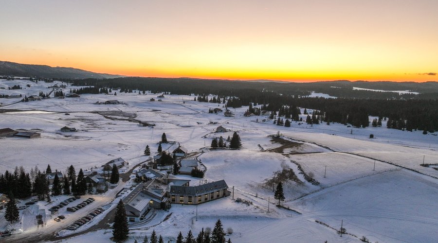  Coucher de soleil sur le village club Miléade de Chapelle-des-Bois.