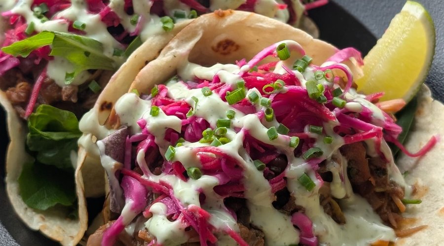 Vegan jackfruit tacos