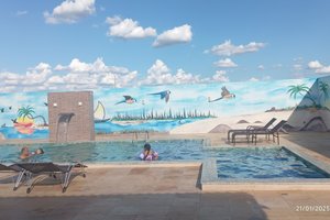 Piscina e praia