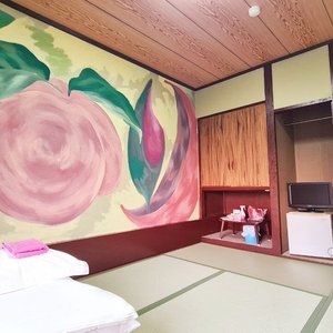 Thanks to my friend, who painted this room! Thanks!