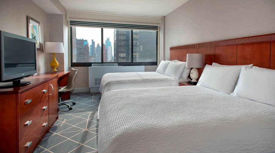 Queen/Queen Guest Room