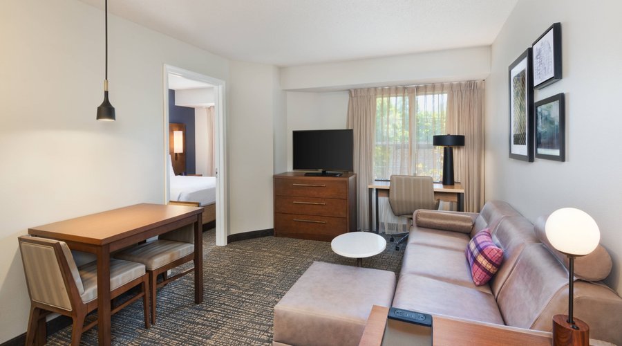 One-Bedroom Suite