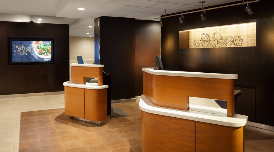 Welcome Pedestals