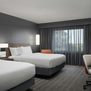 Queen/Queen Guest Room