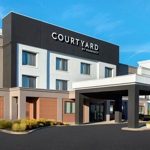 Courtyard Newburgh Stewart Airport in Newburgh