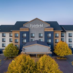 Fairfield Kelowna Hotel and Waterslide