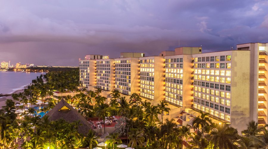 Beach side facade