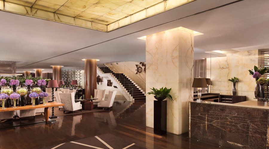 Interior 24h Front Desk