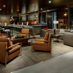 Holloway's Bar - Seating Area