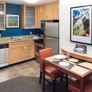 One-Bedroom Suite - Kitchen