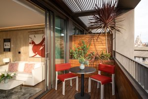 Room & Suite