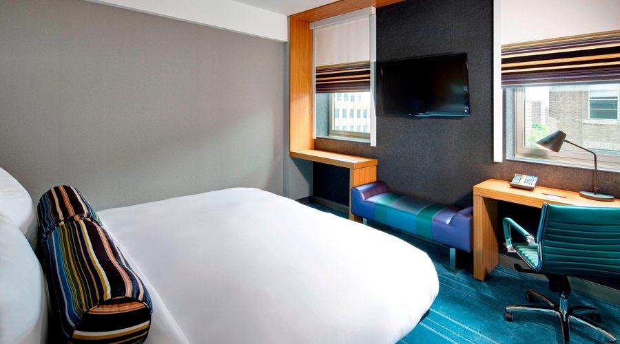 King Guest Room with Terrace