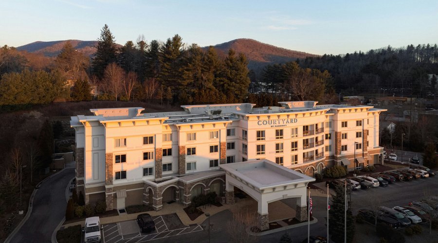 Exterior Dawn