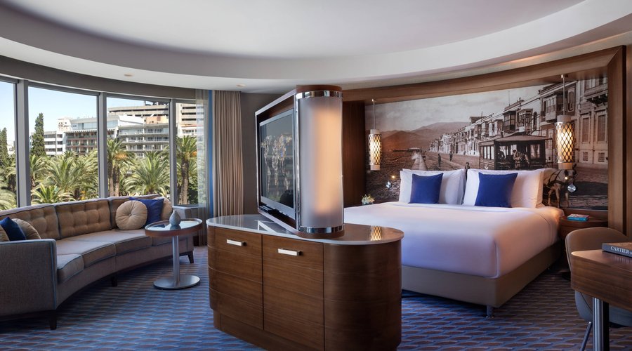 Junior Suite - Living Area