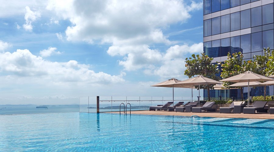 Outdoor Infinity Pool