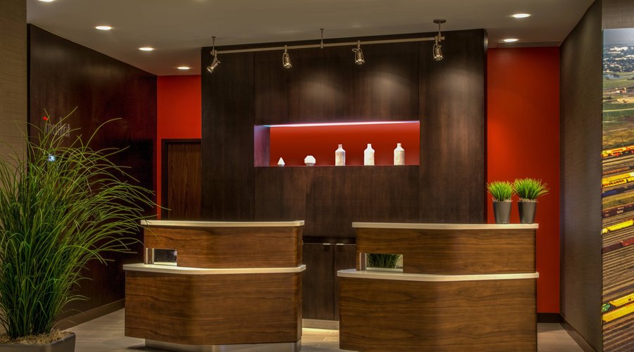 Welcome Pedestals