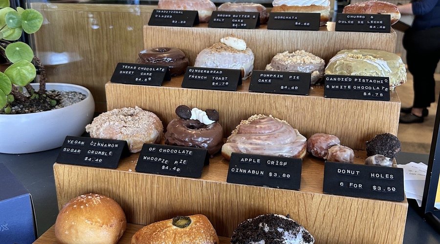 THE SALTY DONUT (SOUTH CONGRESS), Austin - Photos & Restaurant Reviews - Order Online Food Delivery - Tripadvisor