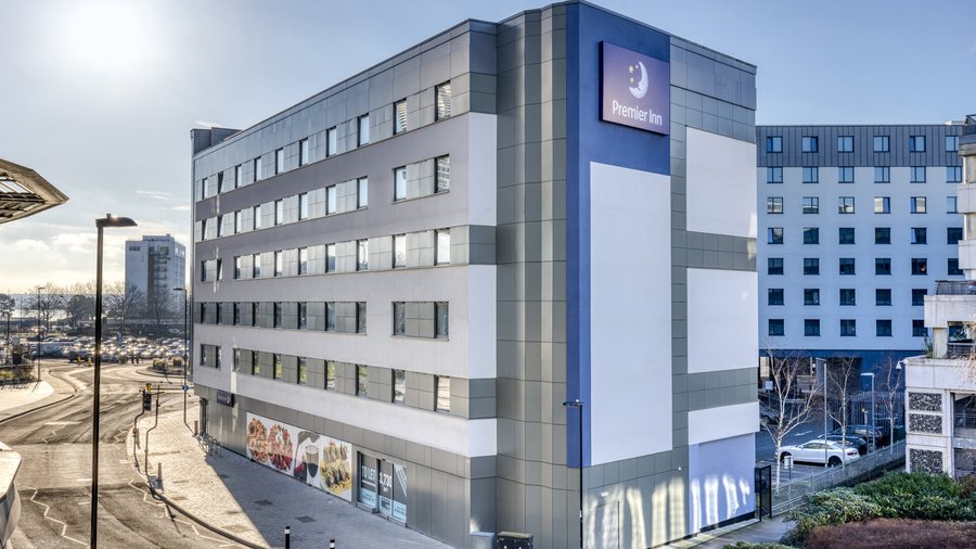 Premier Inn Southampton West Quay hotel exterior