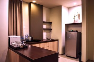 Room & Suite