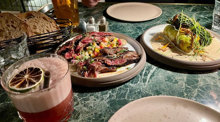 LE JUNGLE, Chamonix - Restaurant Reviews & Photos - Tripadvisor