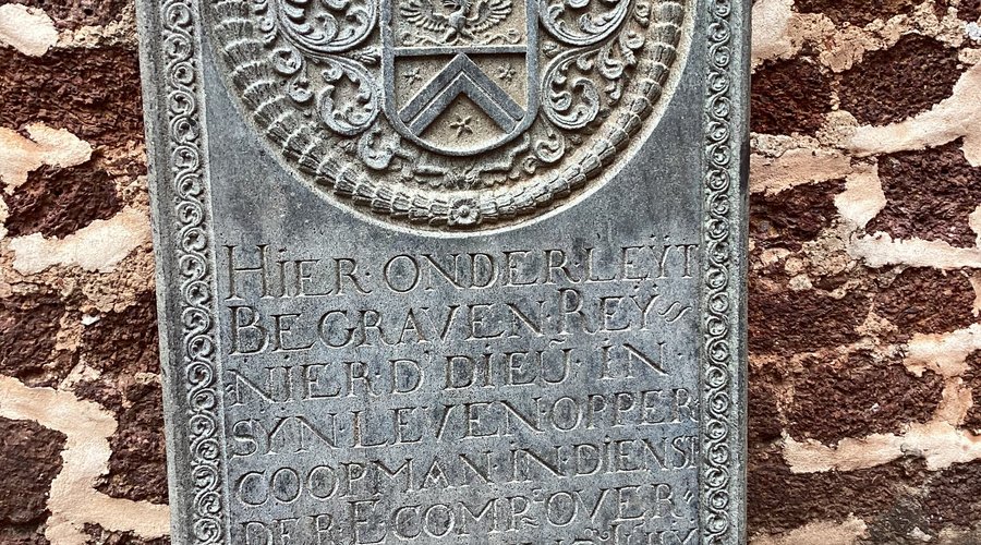 Old Gravestone;