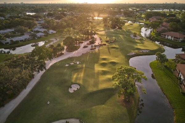The renowned PGA National Resort, newly reimagined after a $100M renovation, features 339 rooms and 99 holes of championship golf, including the famed Champion Course — home to the PGA TOUR’s Cognizant Classic. In addition to legendary golf, the resort showcases a 40,000 sq. ft. Spa, six culinary concepts featuring The Butcher’s Club from award-winning chef Jeremy Ford, over 60,000 sq. ft. of newly reimagined meeting space, a state-of-the-art Sports & Racquet Club, and the Members Club.