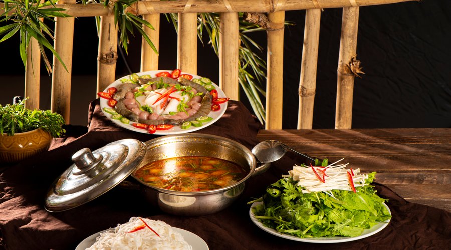 Lẫu Tomyum hải sản