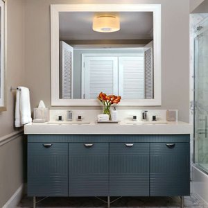 Baytower Bathroom