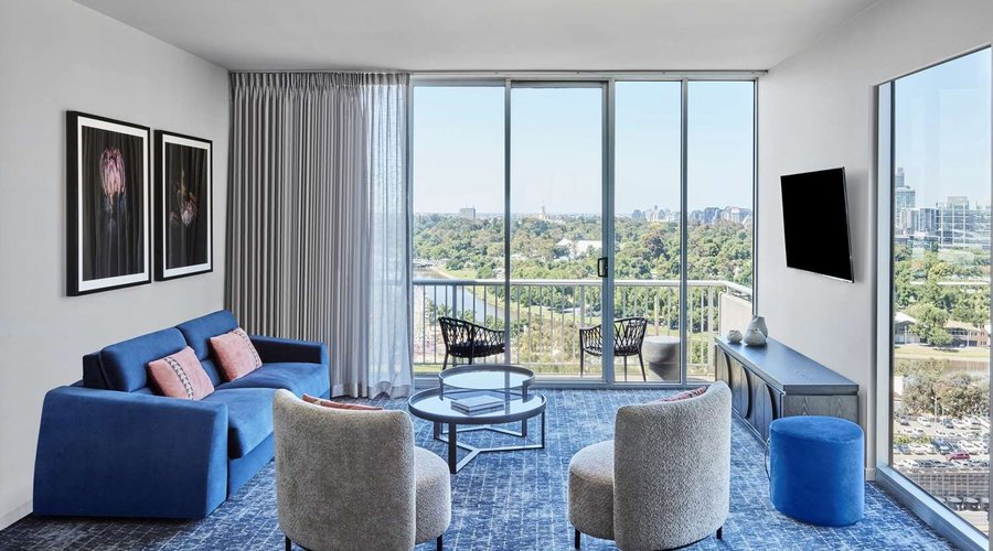 adina melbourne flinders street apartment hotel two or one bedroom with view living