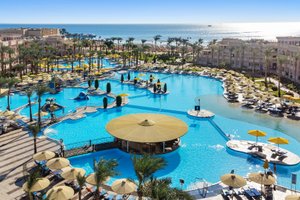 Piscina e spiaggia