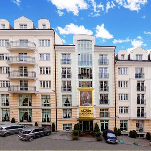 Karlsbad Grande Madonna Spa & Wellness Hotel in Karlovy Vary