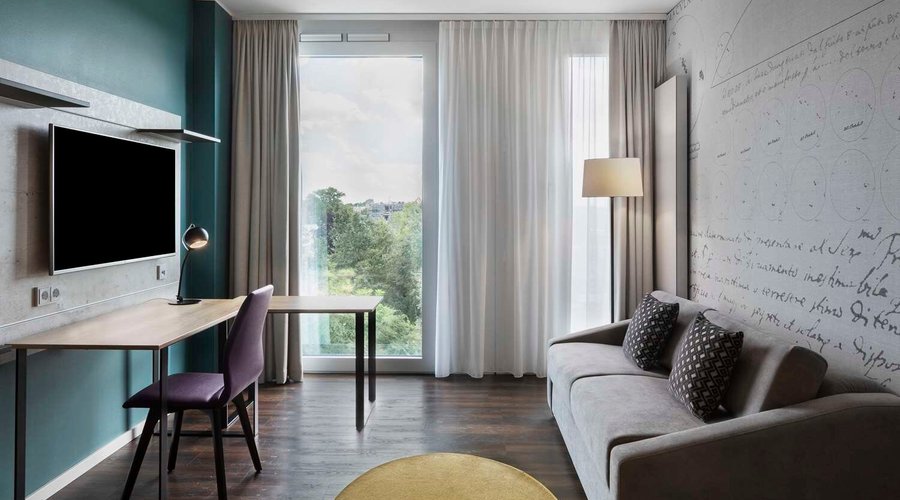 Stellaris Junior suite