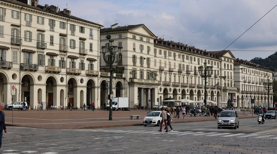Torino - vista Piazza Vittorio Veneto, lato sud ovest (To)
