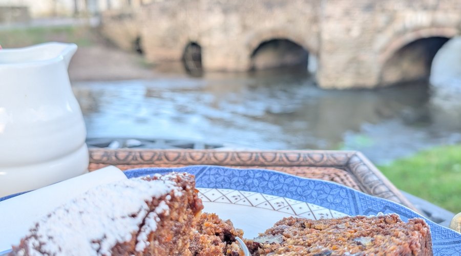 Amazing homemade carrot cake with pecans! Add to your bucket list, today! 😄