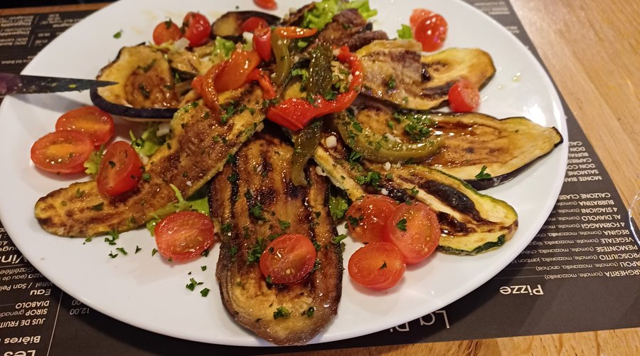 Salade aubergines et poivrons 