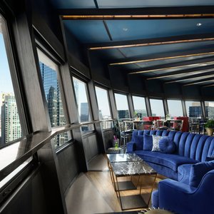 Skye Lounge