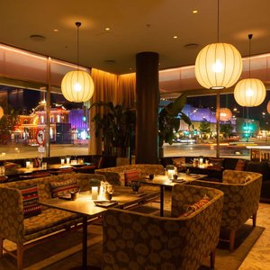 ISSEI Restaurant Interior