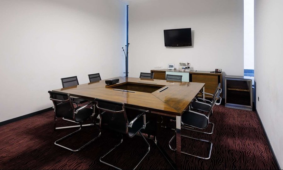 Angus Meeting Room