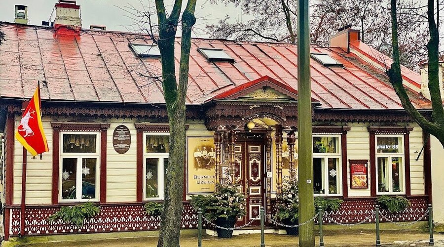 https://dynamic-media-cdn.tripadvisor.com/media/photo-o/2f/1d/79/67/traditional-lithuanian.jpg?w=900&amp;h=500&amp;s=1