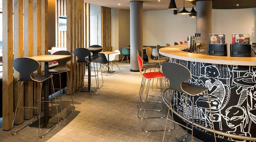 Bar Lounge