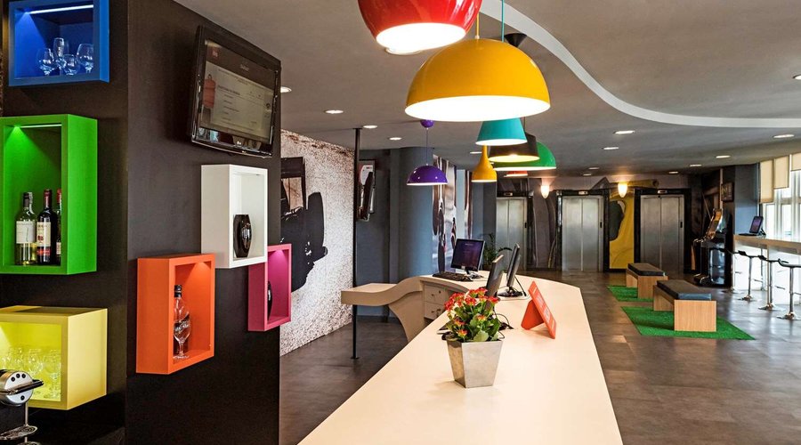 Bar Lounge