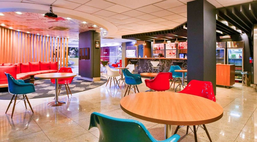 Bar Lounge