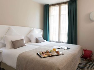 Room & Suite