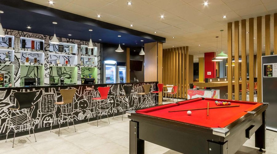Bar Lounge