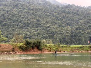 Khách du lịch