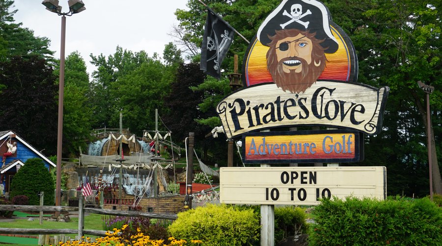 Pirates Cove Adventure Golf - 퀸스베리 - Pirates Cove Adventure Golf의 리뷰 - 트립어드바이저