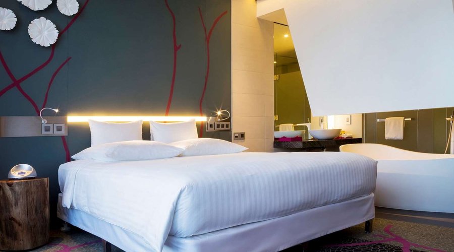Guest room