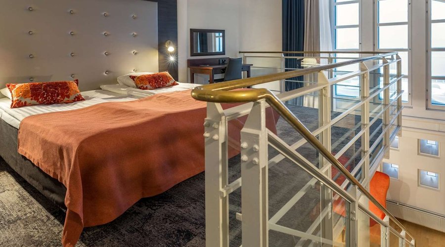 Scandic Grandmarina presidential suite bedroom